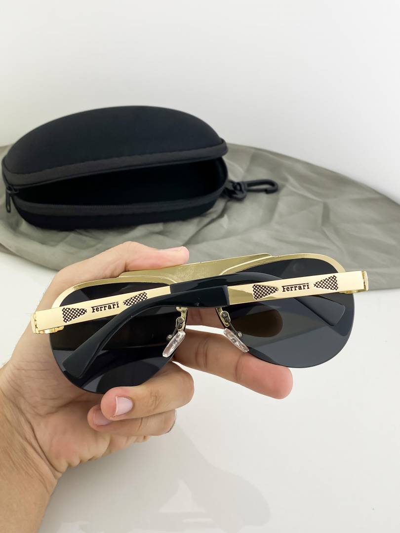 FERRARI GOLD BLACK SUN GLASSES